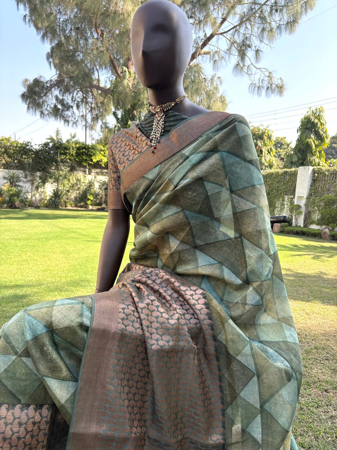 Best Sarees for Summer: Style, Comfort & Tradition