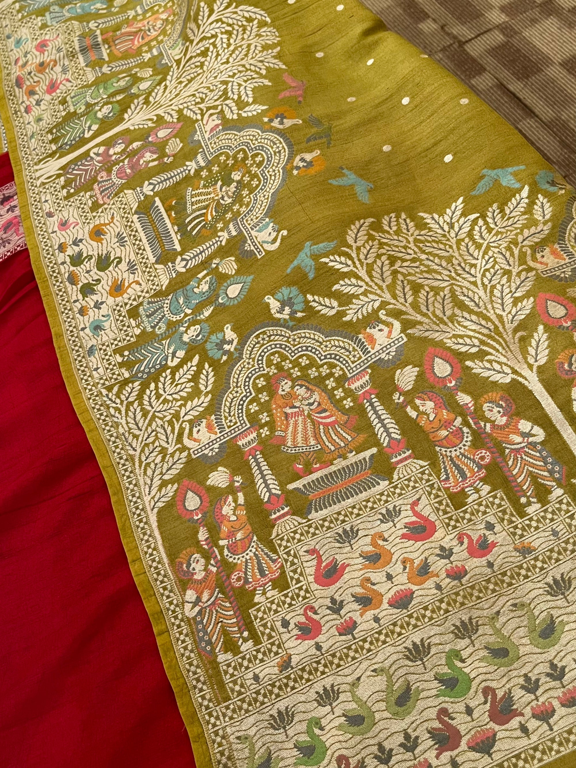 Varmala Pichvai Tussar Georgette Saree