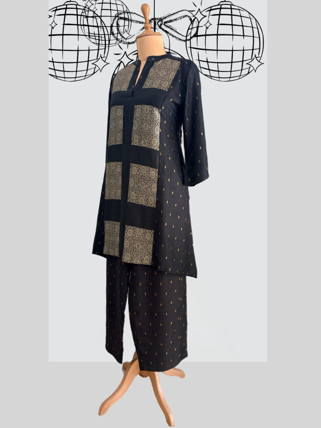 Black Boxes Coord Set