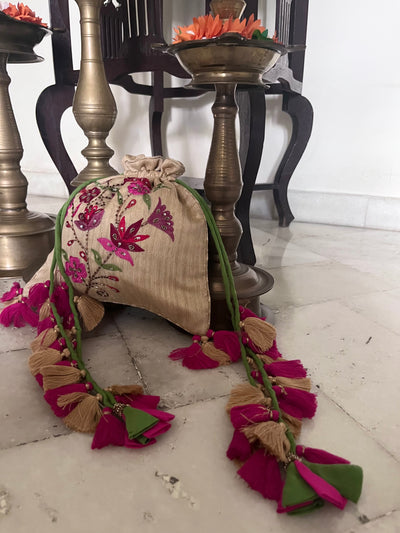 Mogra Beige & Lilac Raw Silk Potli