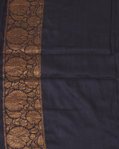 Midnight Mystique Black Matka Georgette Saree