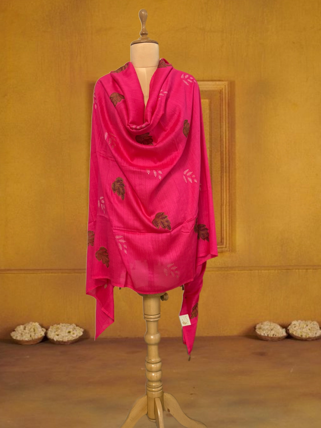Amrapali Fuchsia Matka Georgette Dupatta
