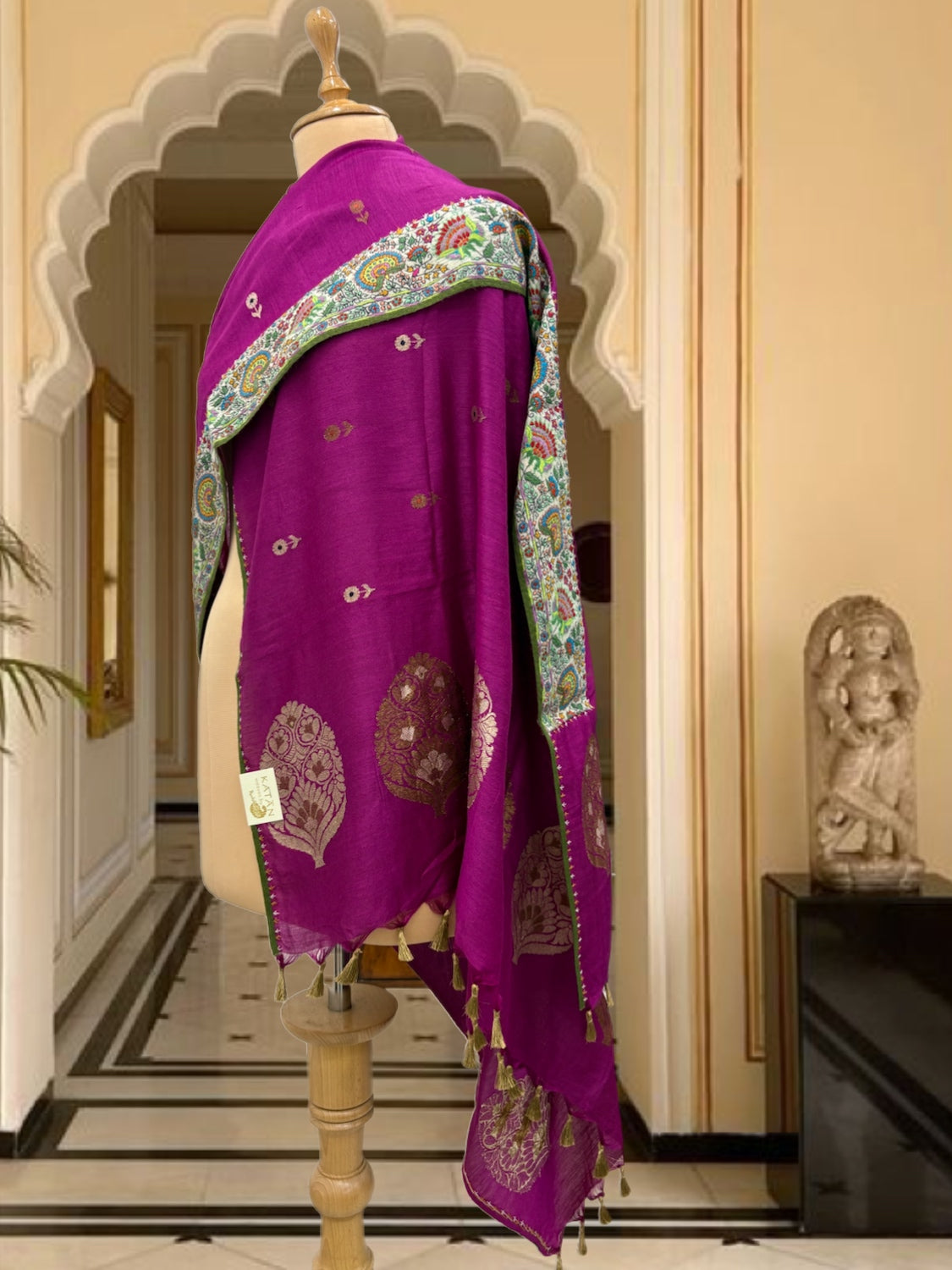 Afreen Jamavar Magenta Matka Georgette Dupatta