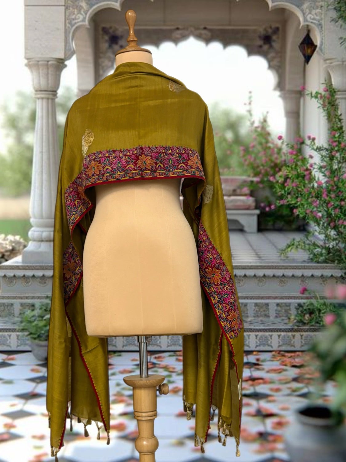 Shalimar Jamavar Mehendi Matka Georgette Dupatta