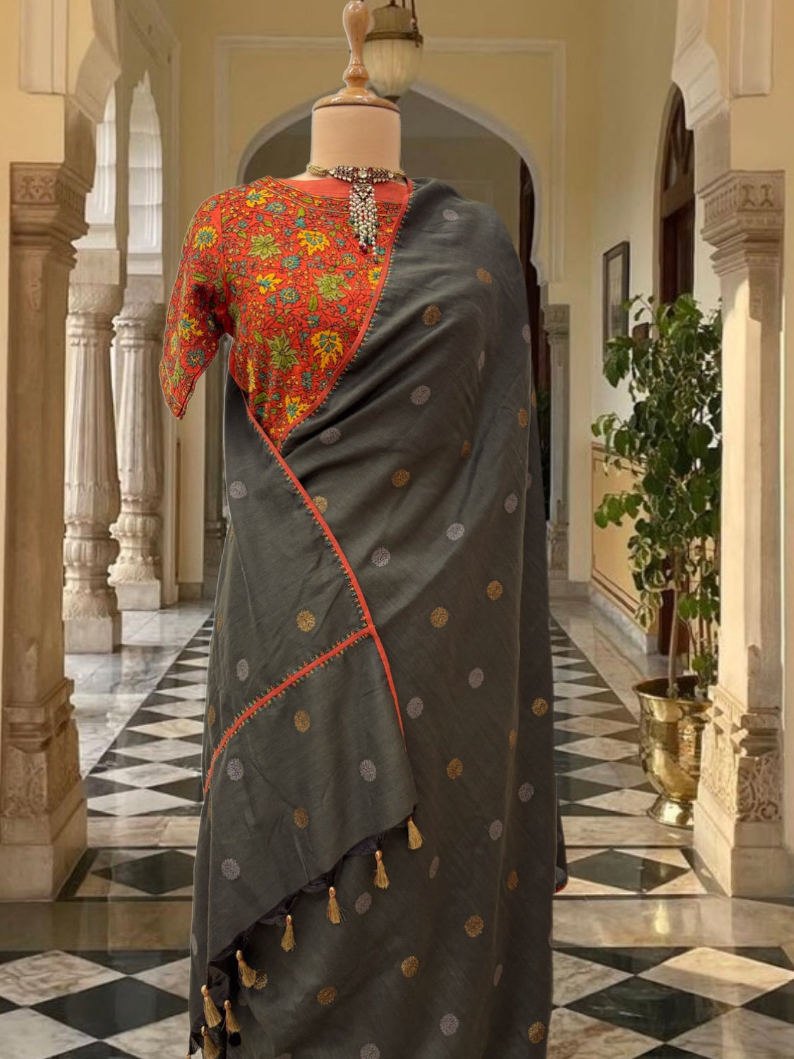 Roshanara Olive Matka Georgette Kashmiri Saree Blouse Set