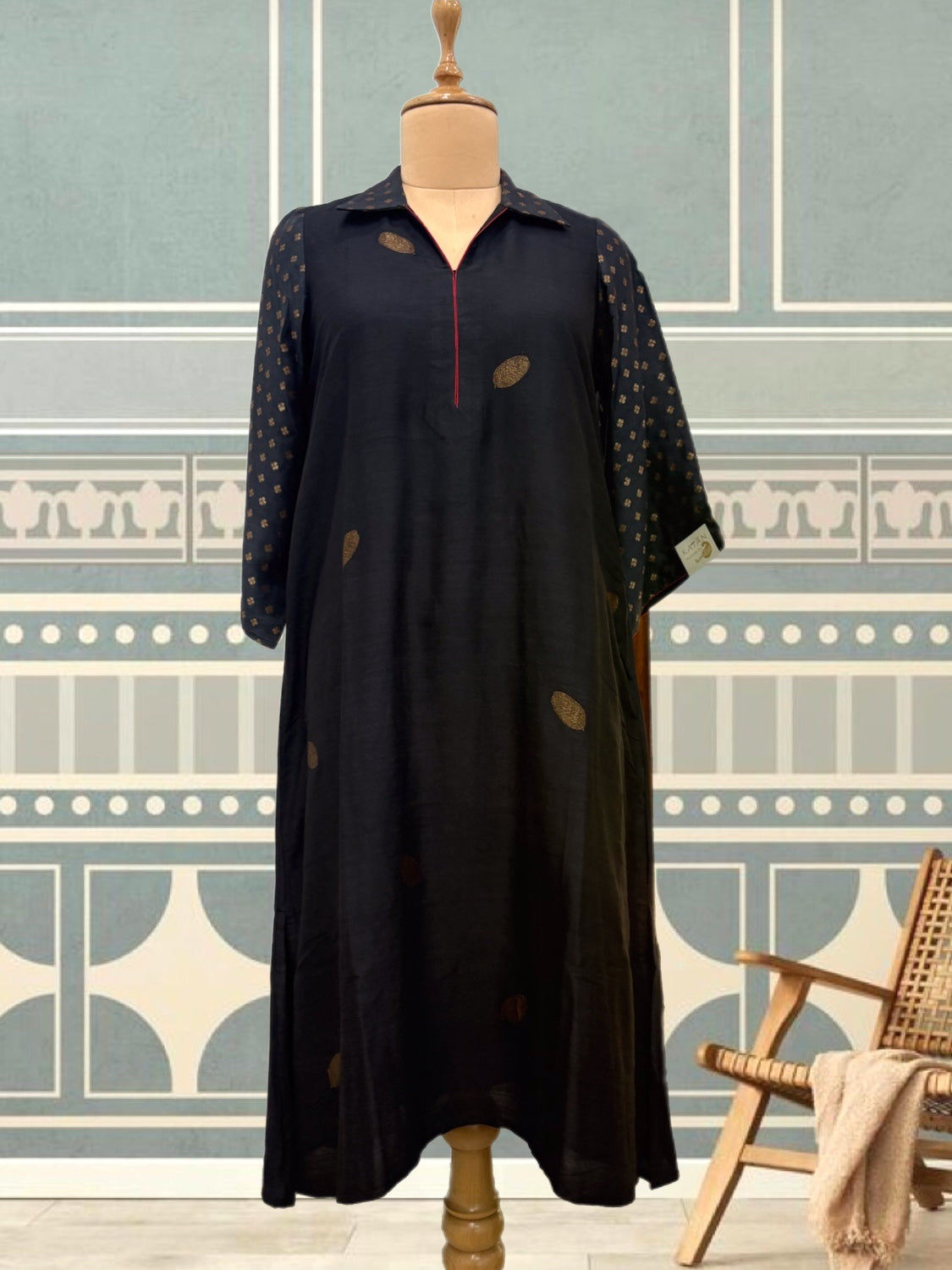 Black Antique Booti Matka Georgette Kurta