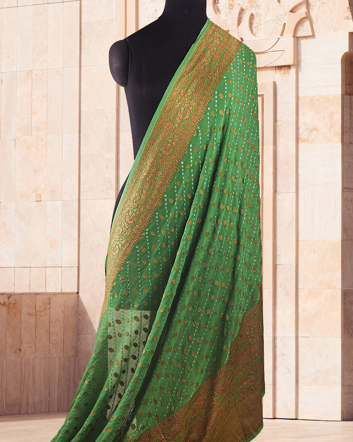 Yuvrani Green Bandhani Khaddi Georgette Saree