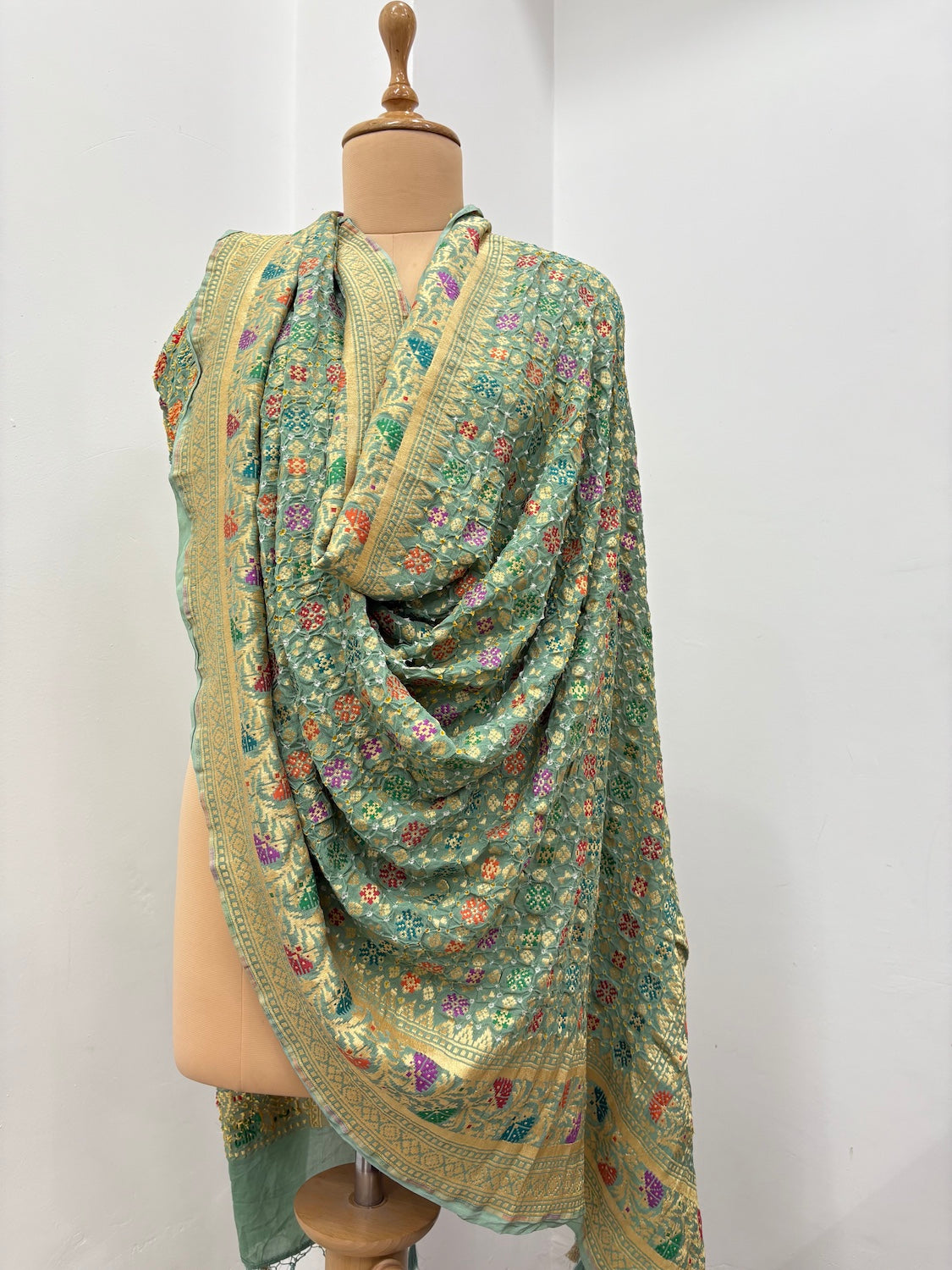 Dwarka Sea Green Bandhani Dupatta