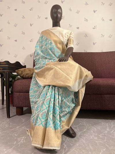 Sheshadri Off White & Blue Cotton Jamdani Saree