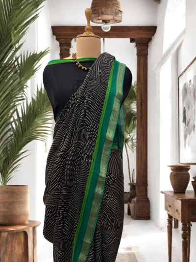 Très Chic Black Crepe Silk Sari