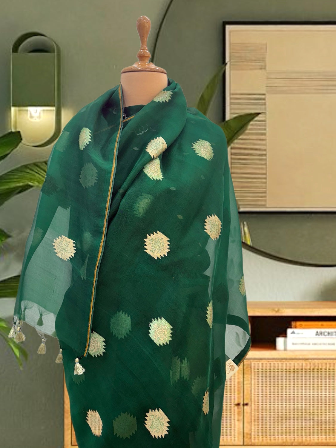 Columbian Emerald Green Muslin Organza Saree