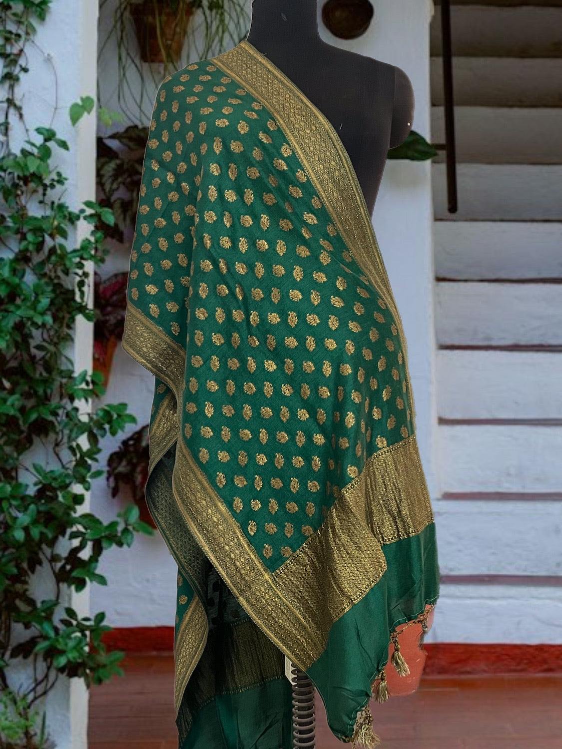 Panna Dark Green Matka Georgette Stole Dupatta