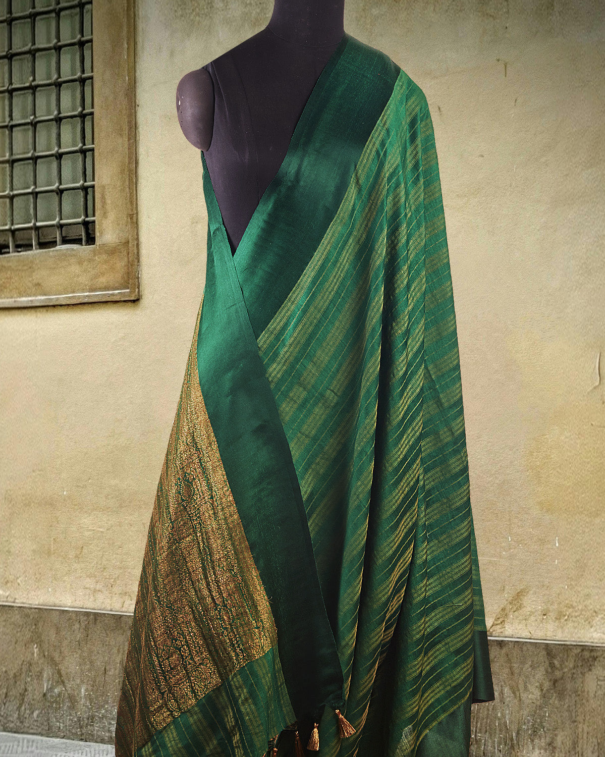 Mudit Mohini Green Stripe Moonga Saree