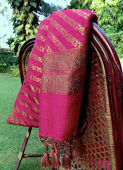 Rukmini Rani Pink Matka Georgette stole dupatta
