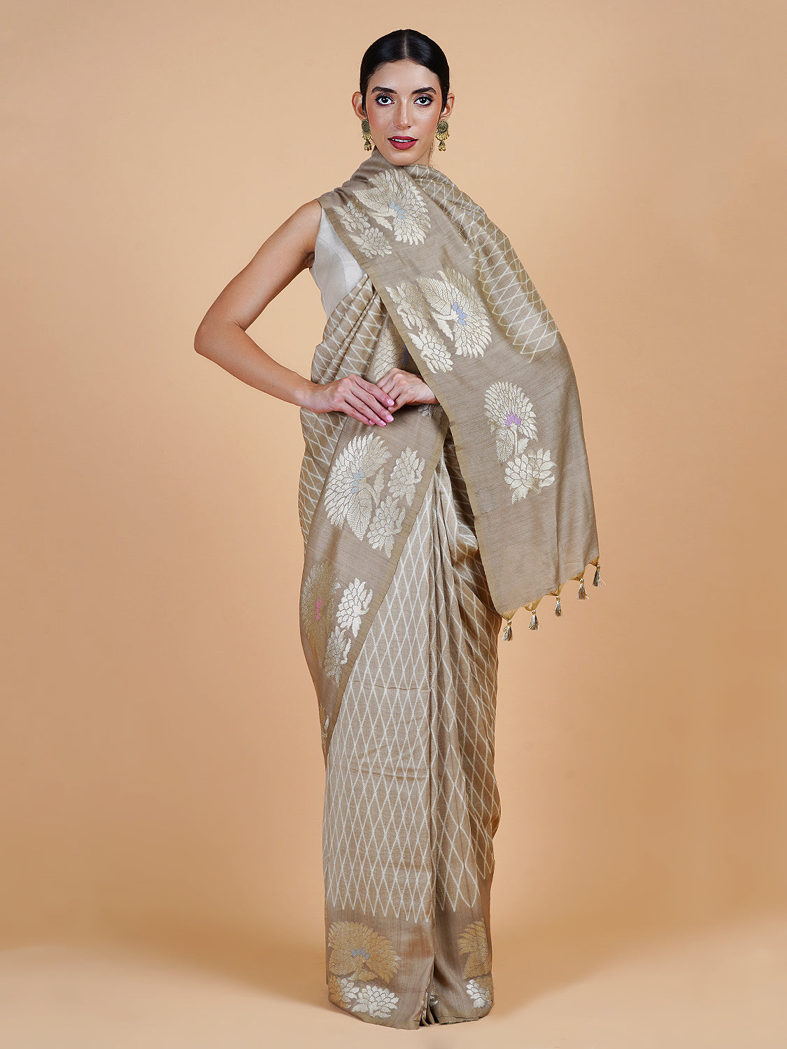 Nayantara Beige Shibori Matka Georgette Saree