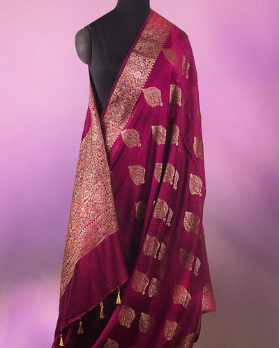 Kairvi Magenta Purple Raw Silk Saree