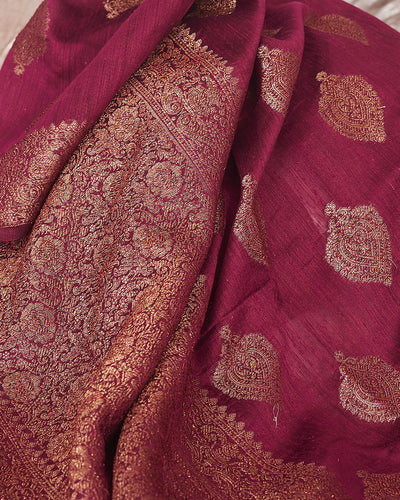 Kairvi Magenta Purple Raw Silk Saree