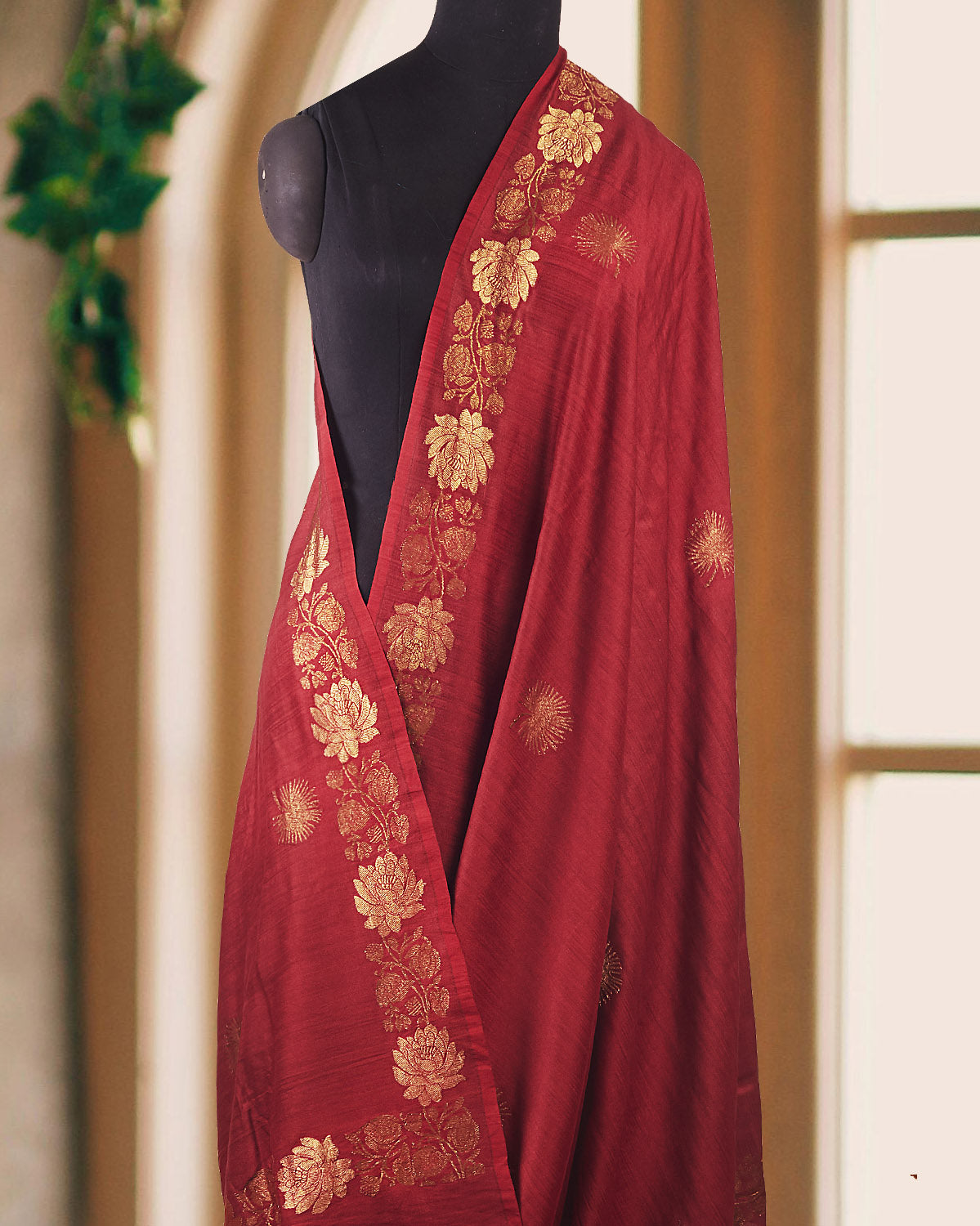 Zanskar Maroon Matka Georgette Saree