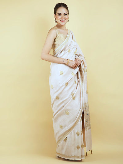 Deedar Mushroom White Matka Georgette Saree