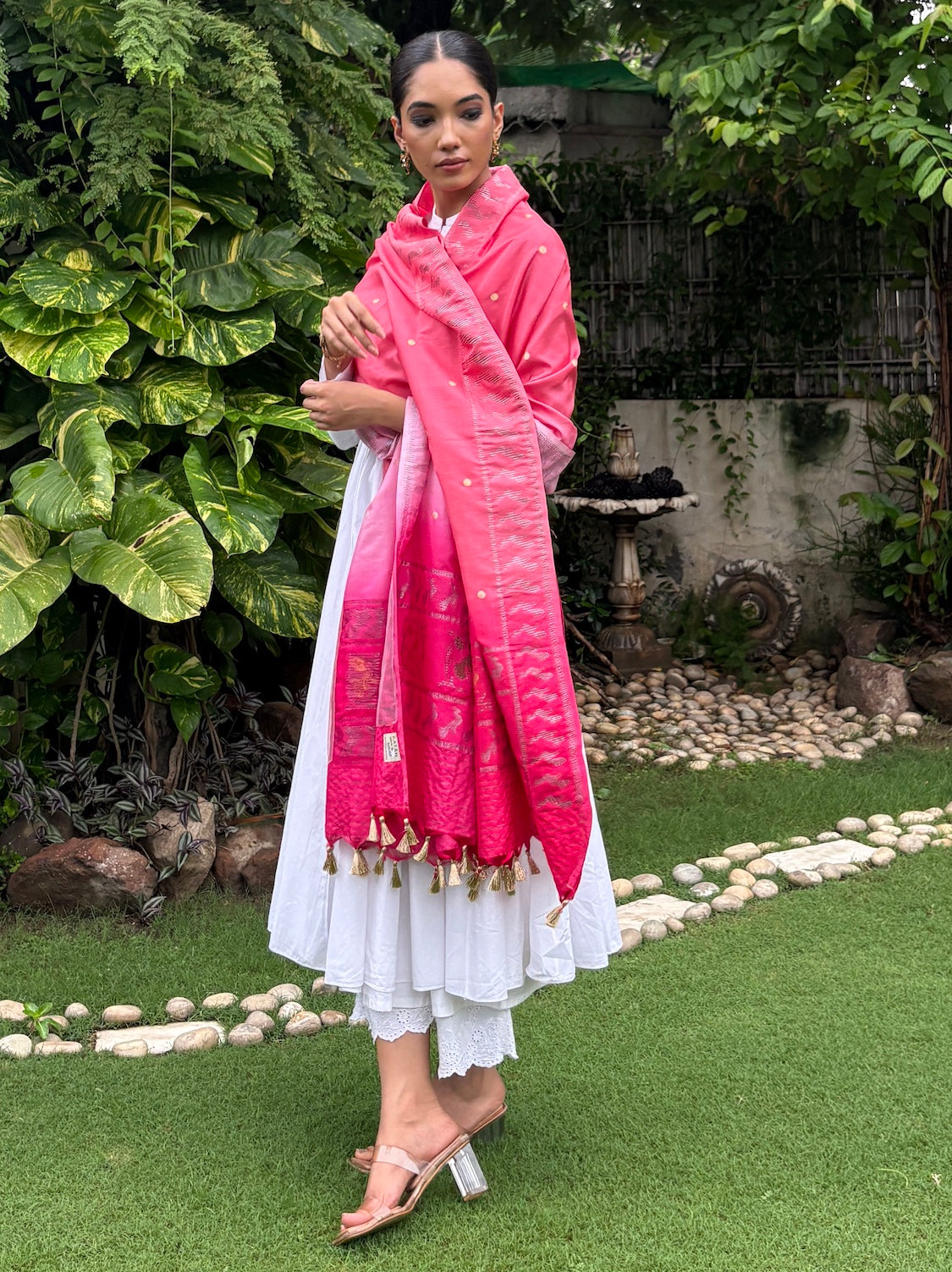Dancing Peacock Pink Silk Dupatta
