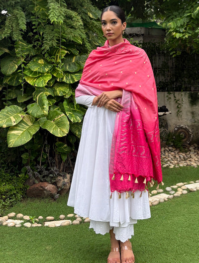 Dancing Peacock Pink Silk Dupatta