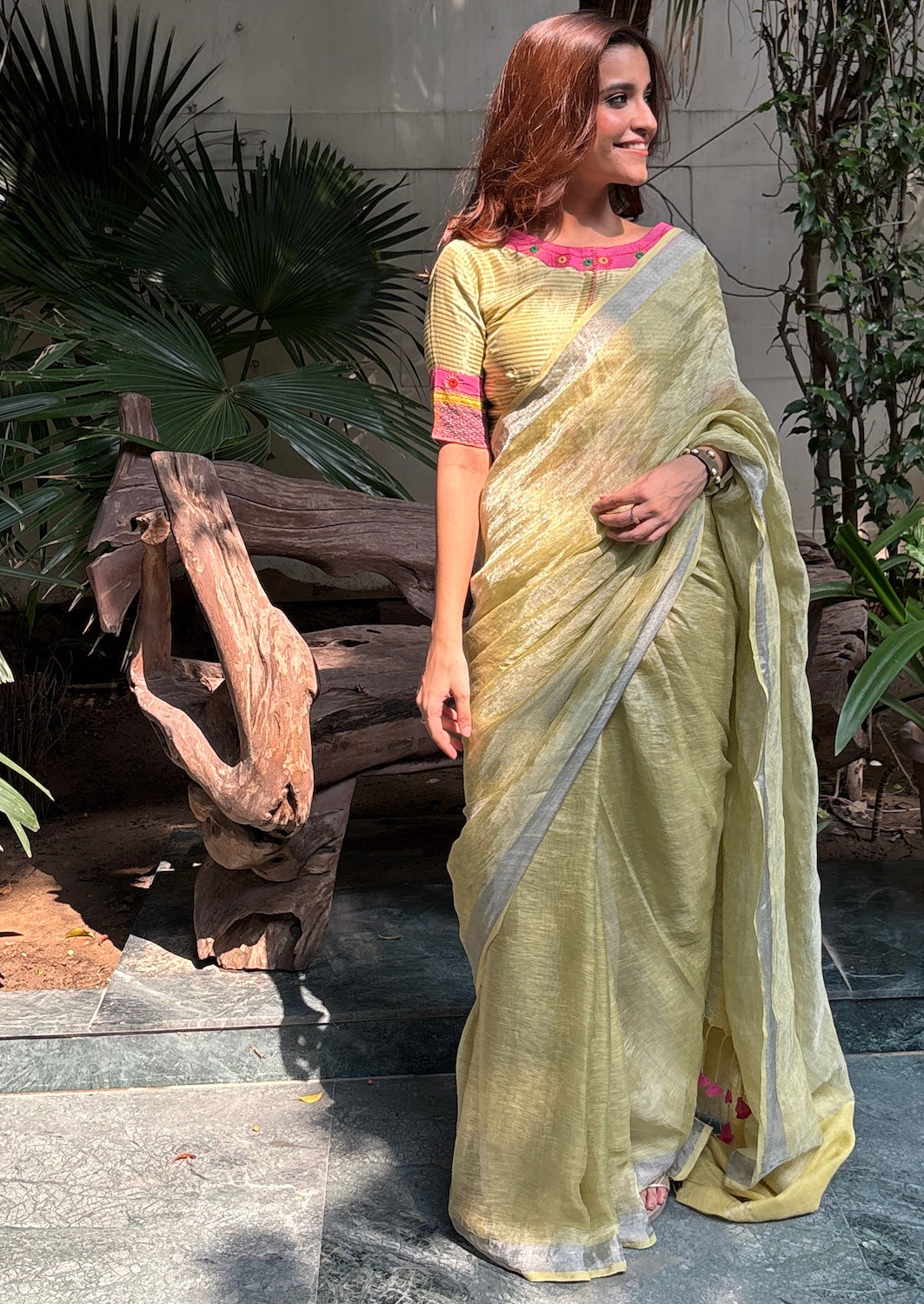 Dharwad Geen Tissue Linen Saree