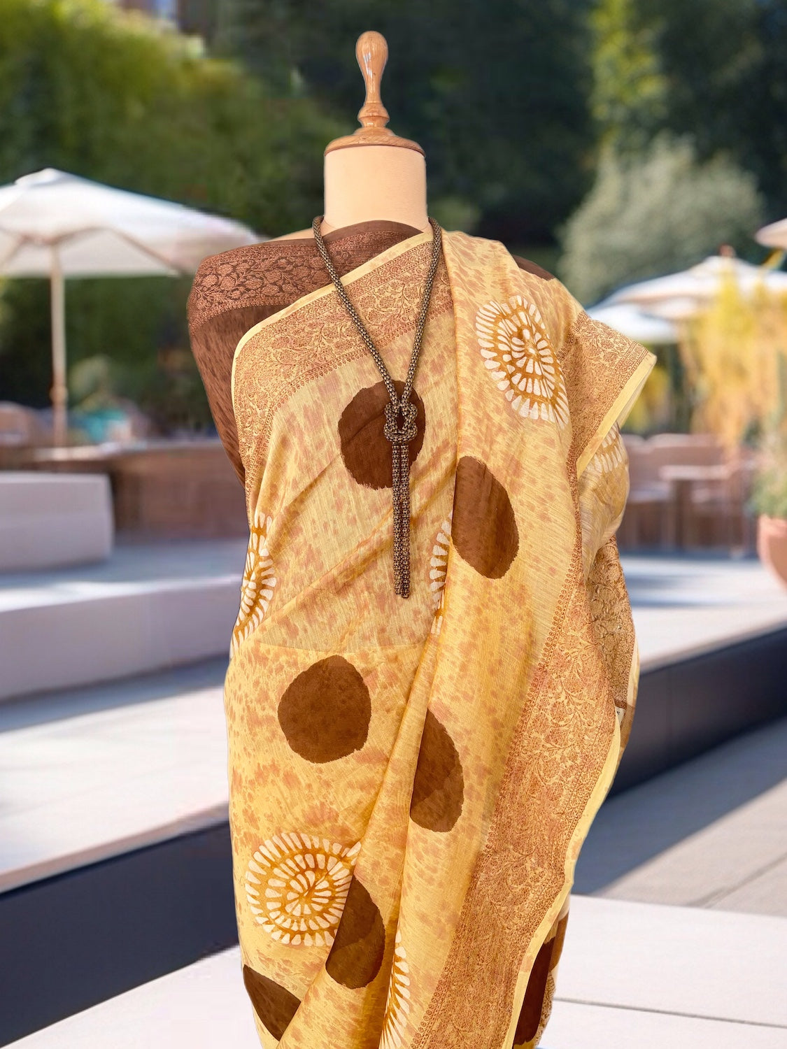 Dholpur Beige Cotton Daboo Batik Saree