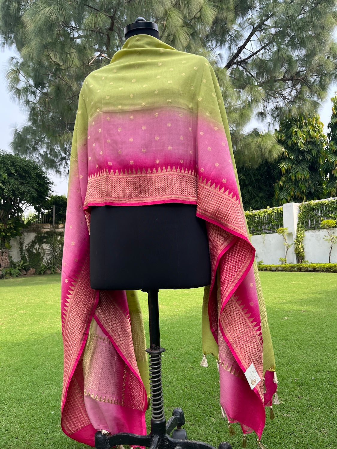 Candy Crush Pink & Green Moonga Dupatta