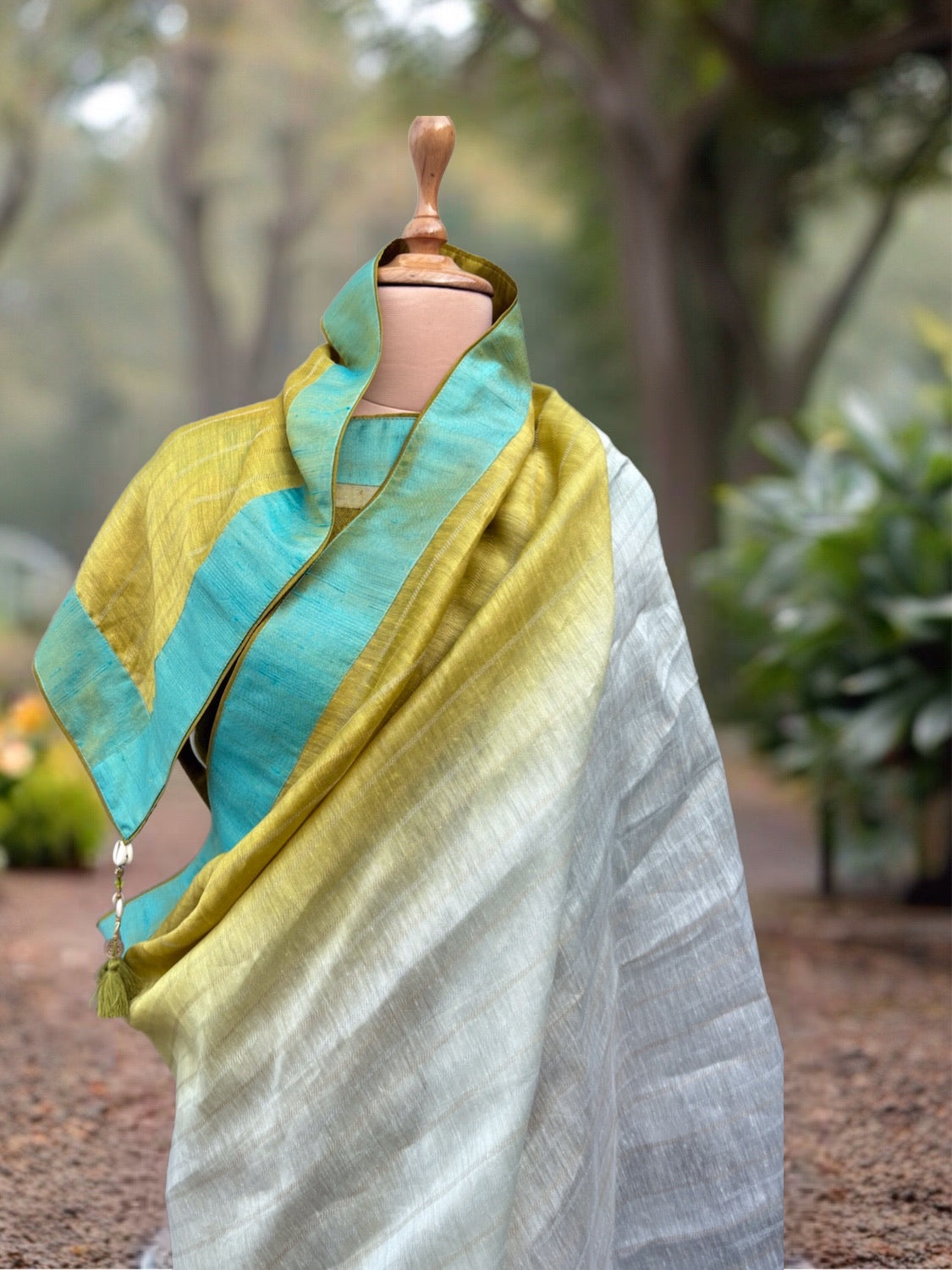 Summer Vibe Shaded Linen Saree