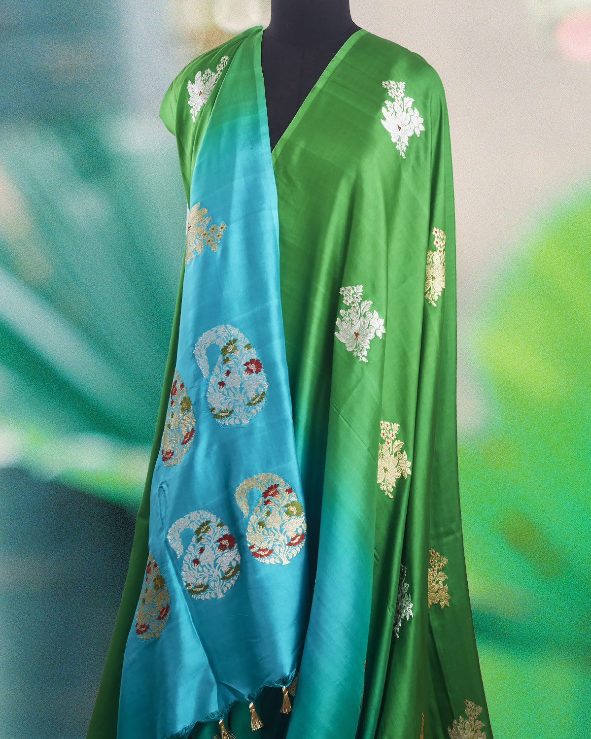 Hawaiian Lagoon Turquoise Peacock Soft Silk Saree