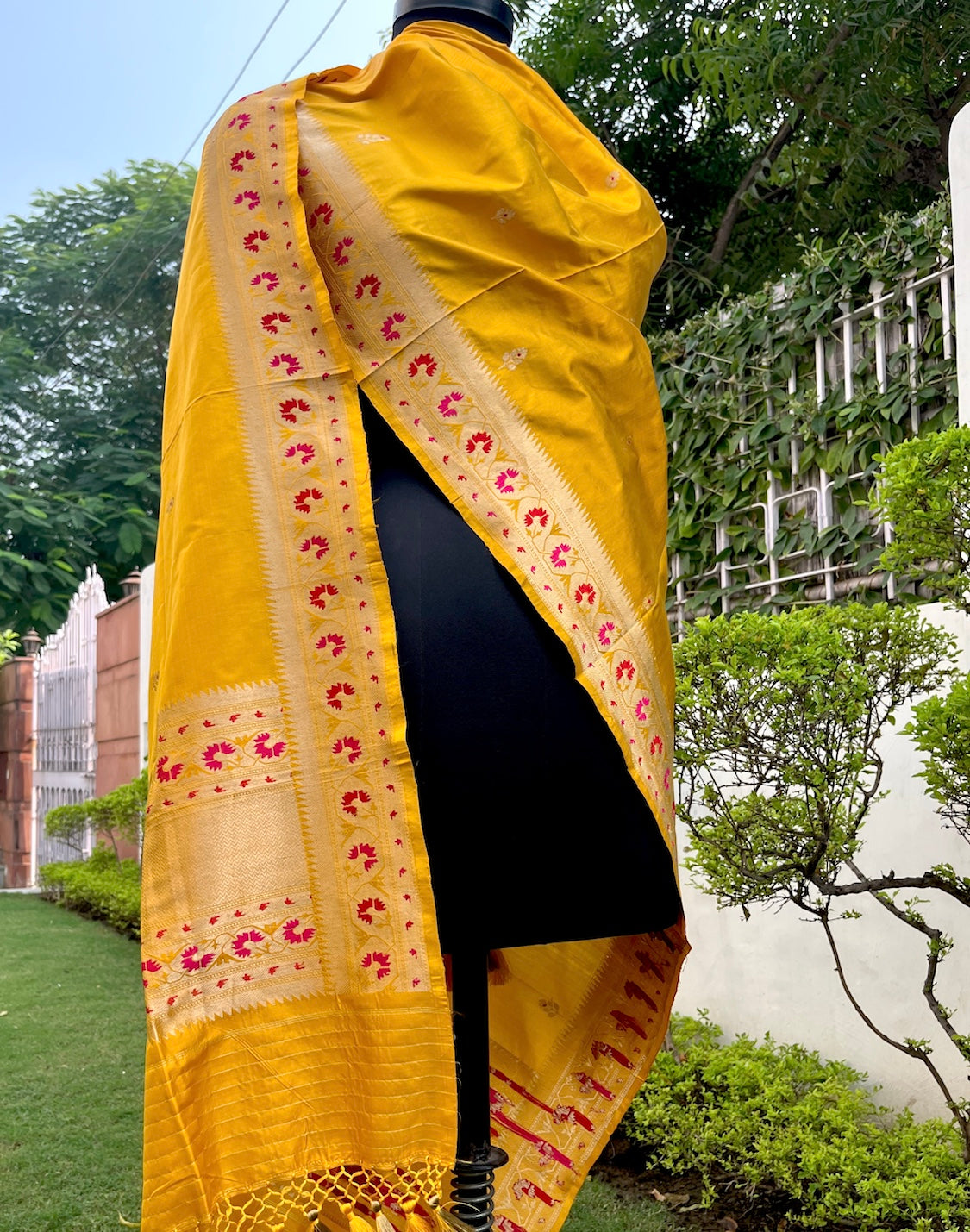 Chinar Yellow Booti Silk Dupatta
