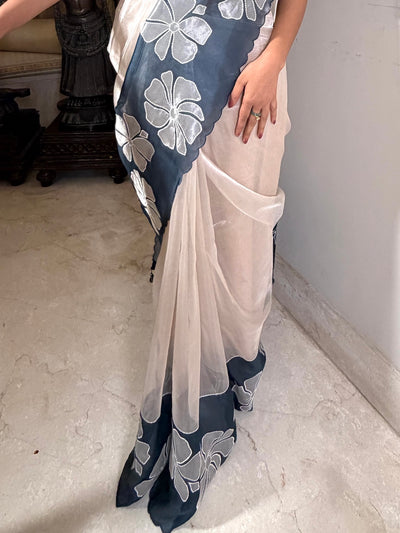 Blooming Hyacinth Silver Tissue Saree