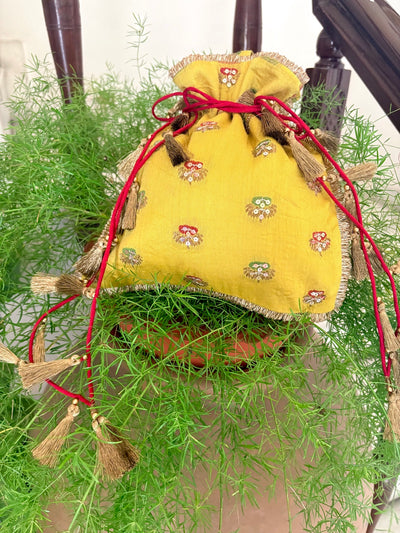 Laburnum Yellow Matka Georgette Potli
