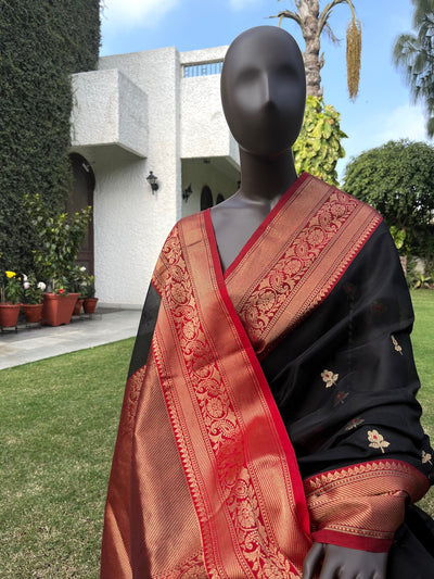 Ahilya Black & Red Cotton Chanderi Saree
