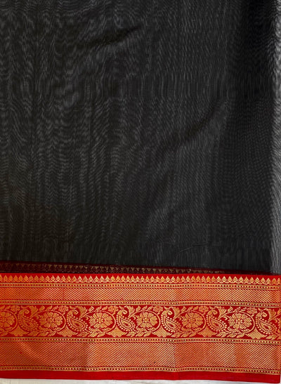 Ahilya Black & Red Cotton Chanderi Saree