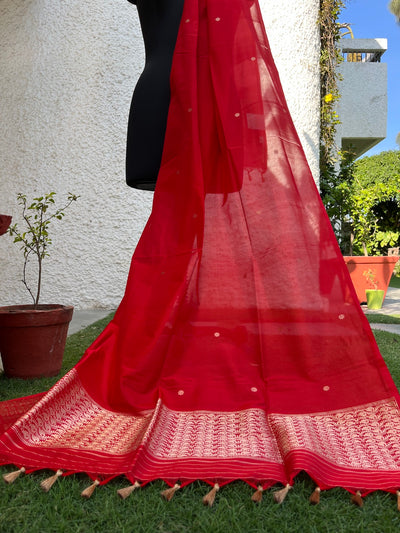 Alpana Red Booti Silk Dupatta