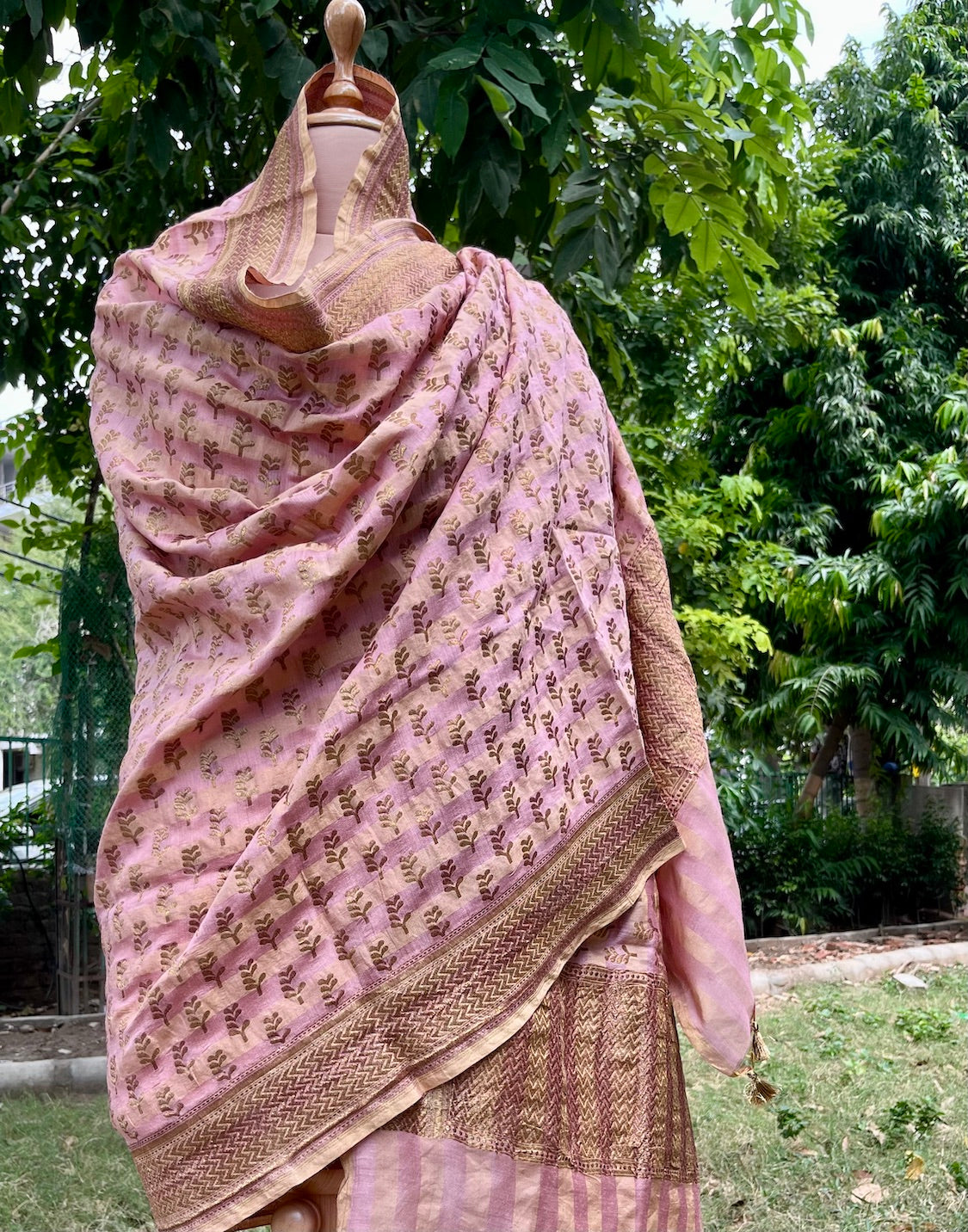 Naati Imli Peach Tissue Matka Georgette Dupatta